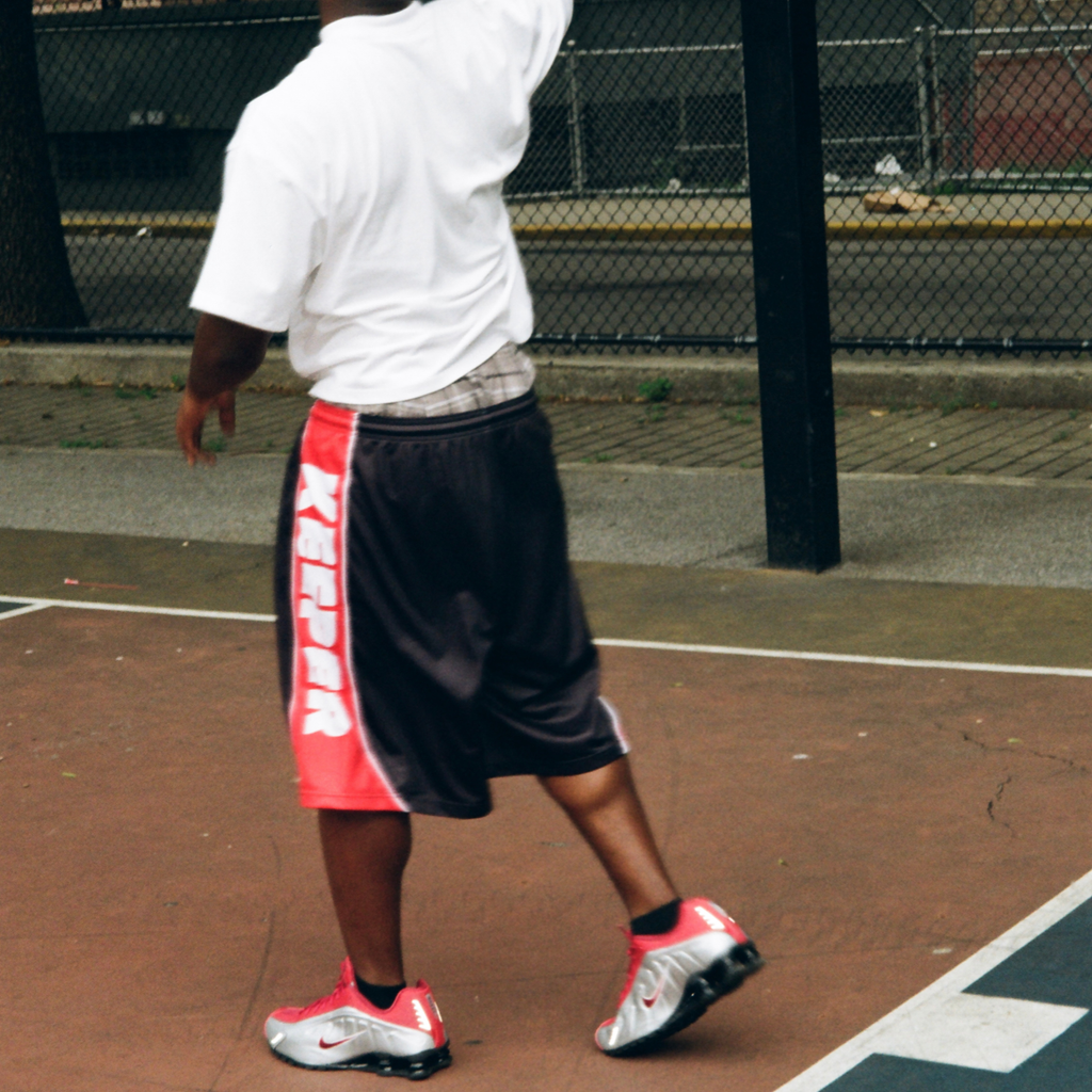 AND1 SPORTS SHORTS BLACK/RED